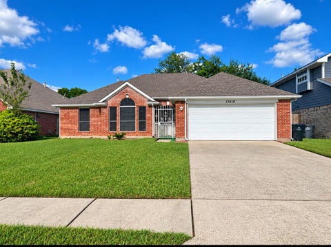 Photo of 13618 Sablegrove Lane, Houston, TX 77014 (MLS # 70970770)