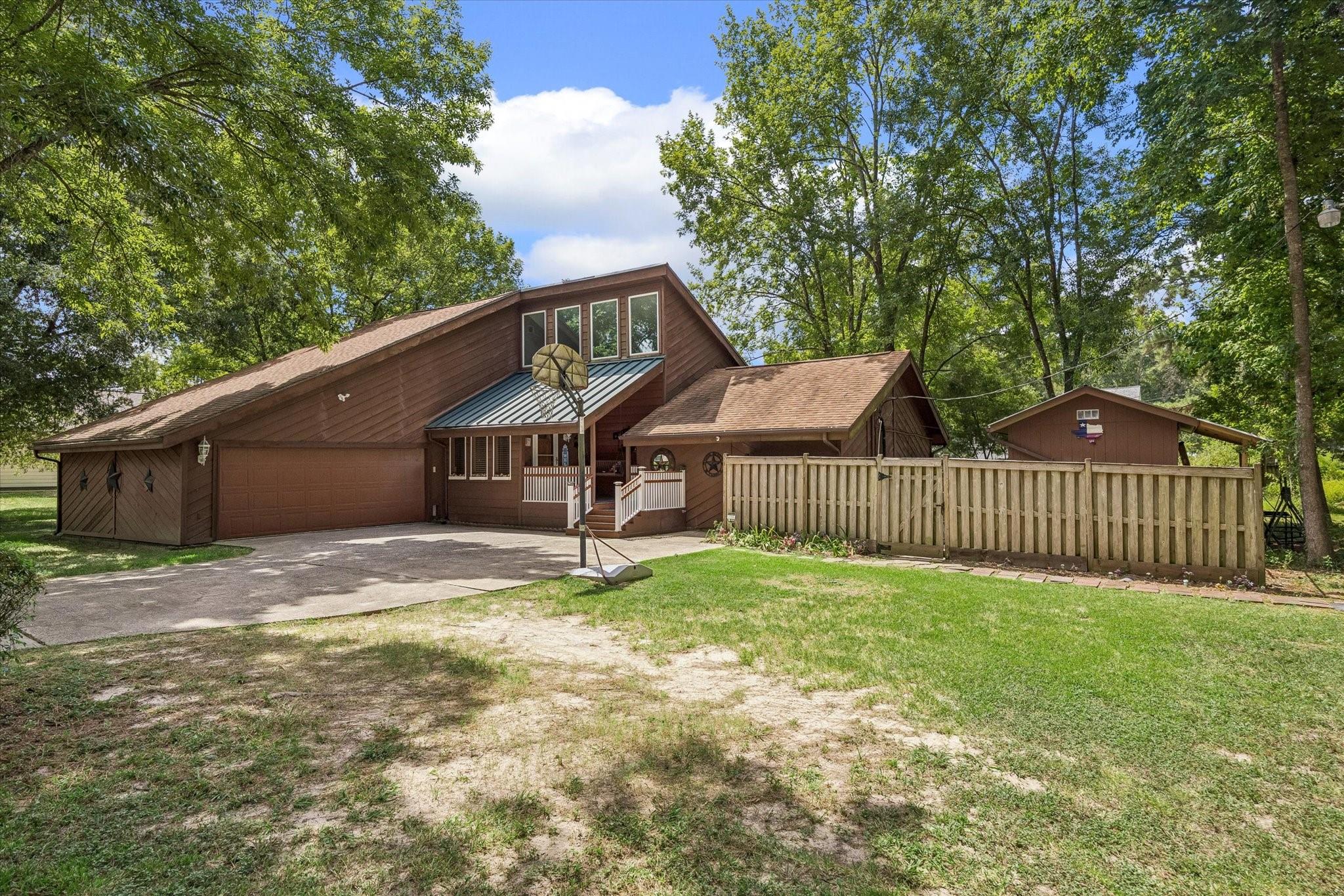 24288 Maple Circle