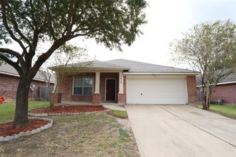 Photo of 3010 Sunset Park, Katy, TX 77449 (MLS # 23349288)