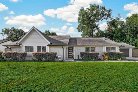 Photo of 9203 Bronco Drive, Houston, TX 77055 (MLS # 22428651)