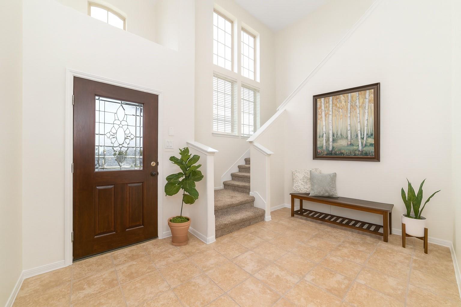 17815 Sentosa Cliff Lane