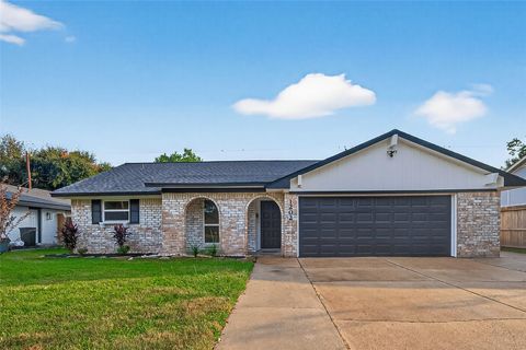 Photo of 1202 E X Street, Deer Park, TX 77536 (MLS # 53480771)