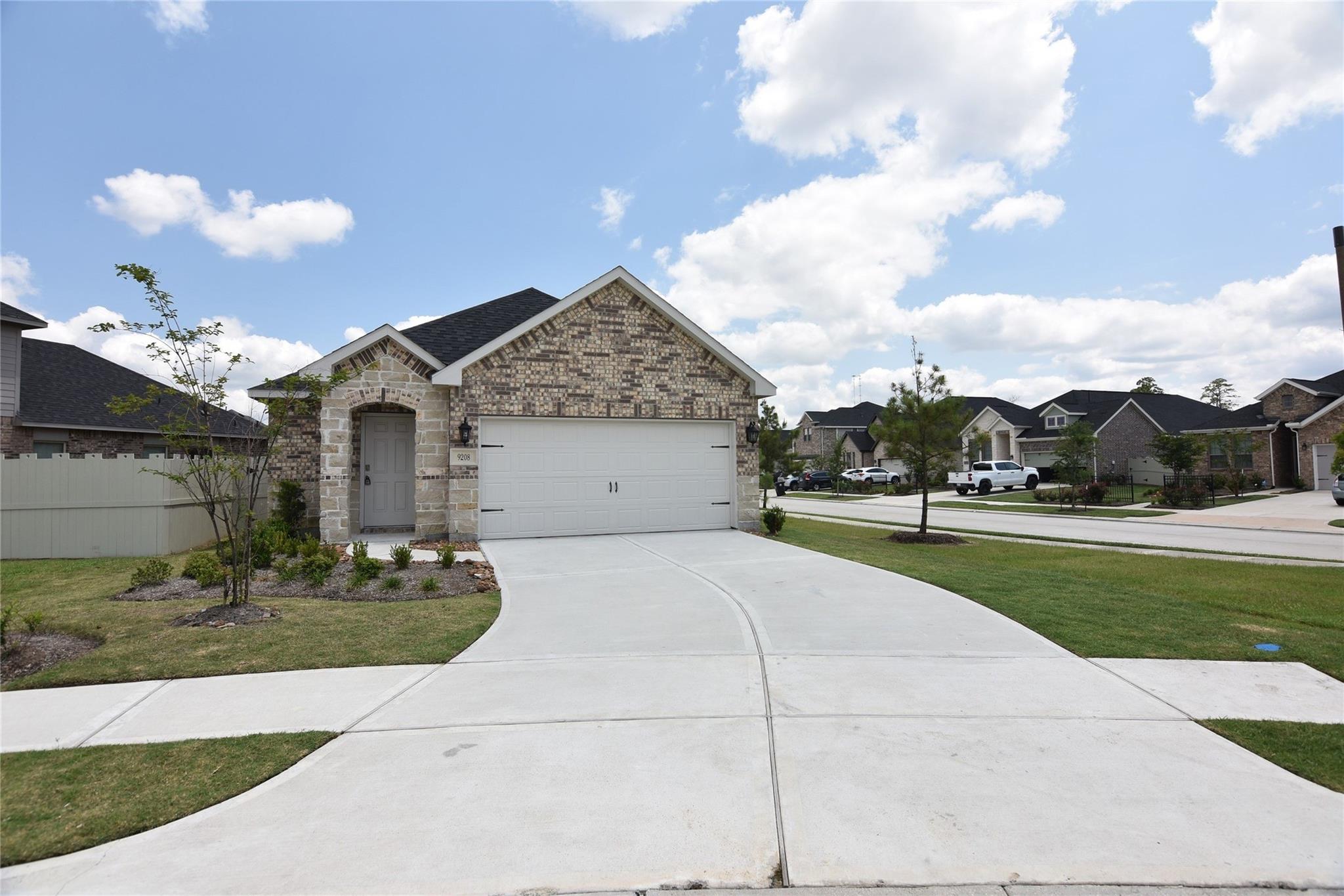 9208 Inland Leather Lane