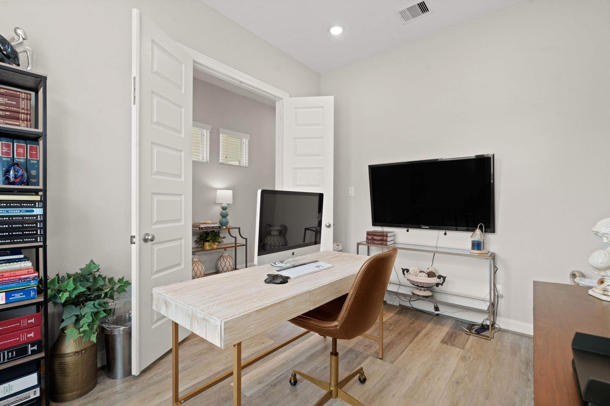 10407 Tranquil Cove Drive