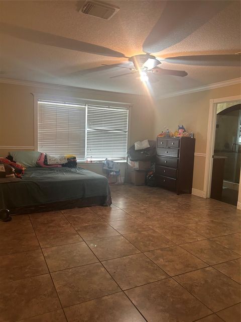 Tiny photo for 7811 Fall Glen Drive, Houston, TX 77040 (MLS # 54214606)