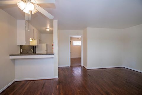 Photo of 8803 Timberside #9, Houston, TX 77025 (MLS # 71309041)