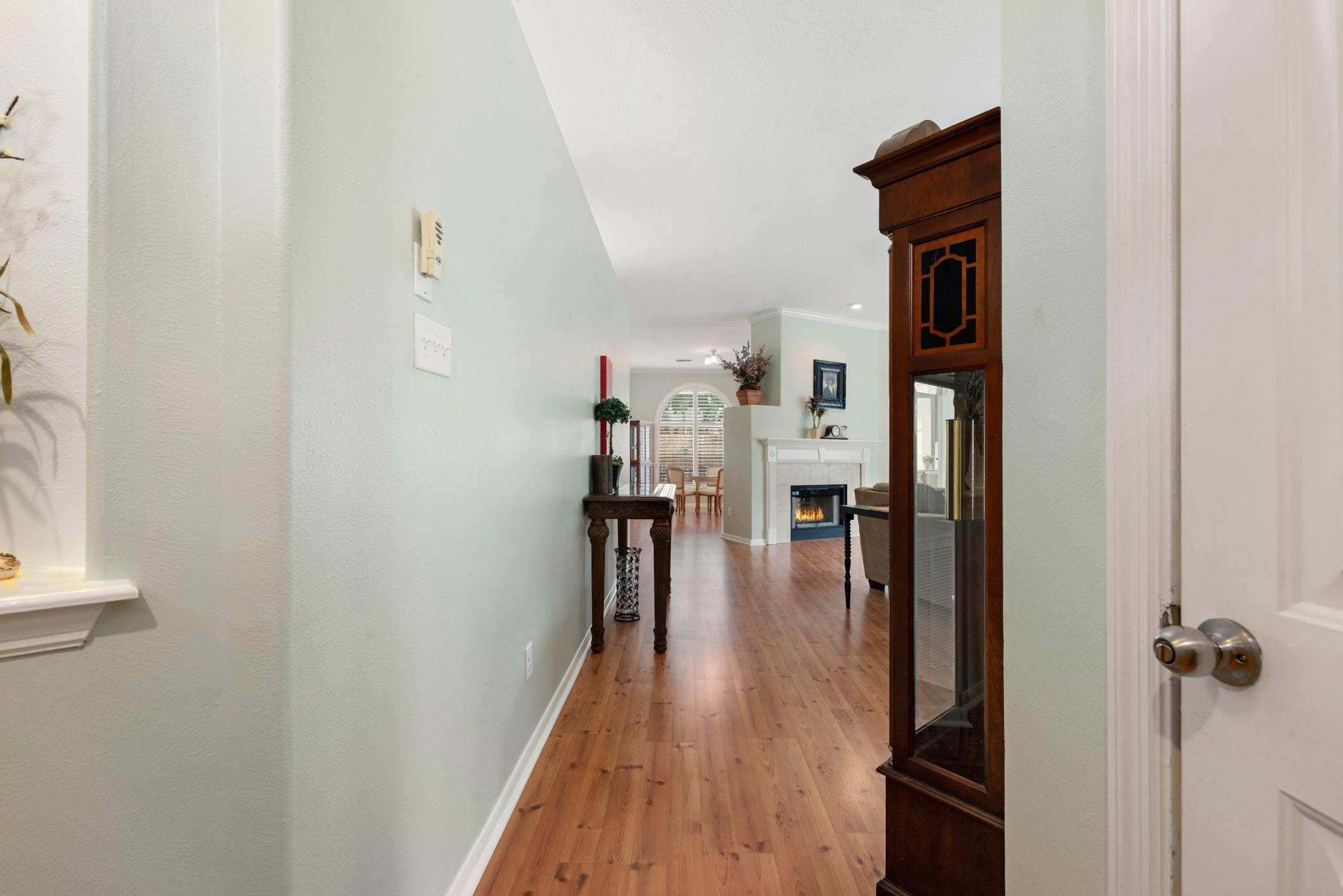 20711 Redbud Trail