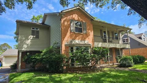 1419 Saxony Lane Houston TX 77058