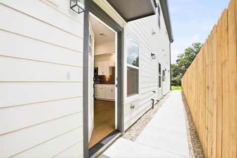 Tiny photo for 7841 Sunnyhill Street #B, Houston, TX 77088 (MLS # 11994402)