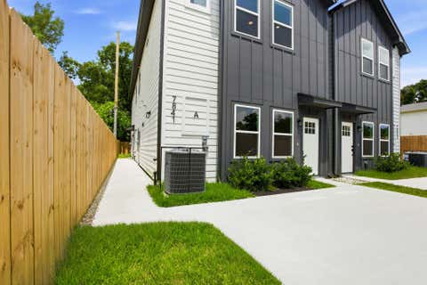 Tiny photo for 7841 Sunnyhill Street #B, Houston, TX 77088 (MLS # 11994402)