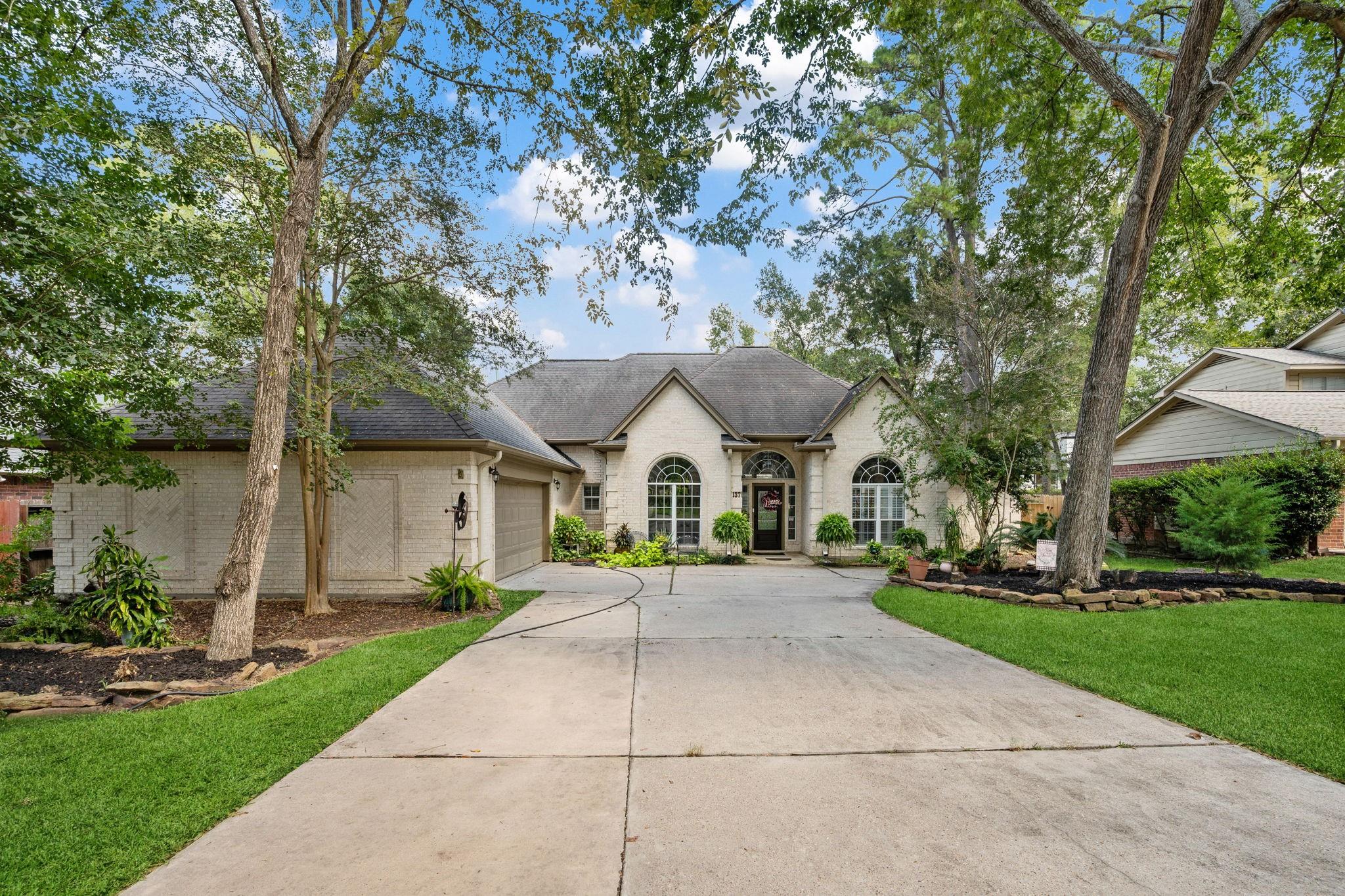 137 Dawns Edge Drive