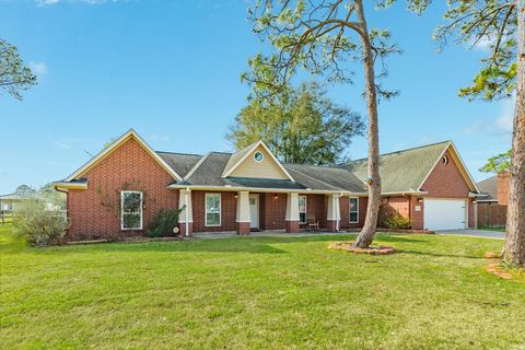 Homes For Sale - 5002 Raford Lane<br/> Santa Fe, TX 77510