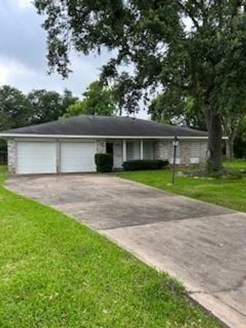 5005 Oak Lane Texas City TX 77591