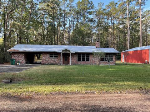 207 Hackberry Street Village Mills TX 77663