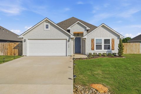 Photo of 173 Brazos Bend, Snook, TX 77879 (MLS # 50078047)