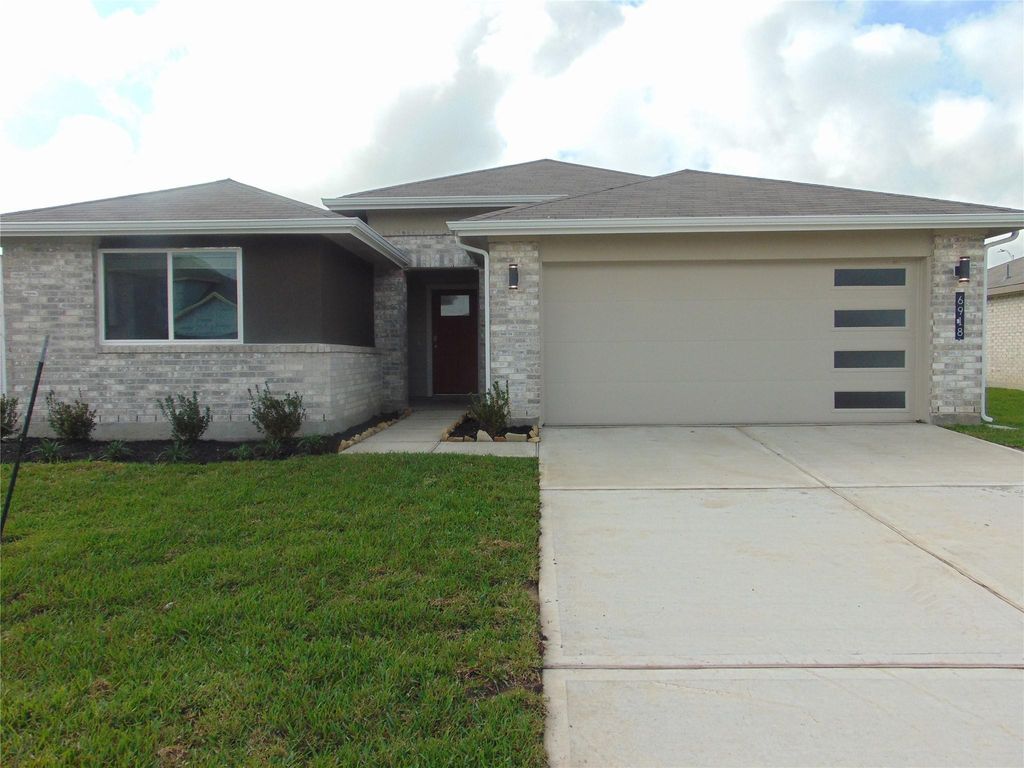 Photo of 6918 Morales Way, Richmond, TX 77469 (MLS # 75047206)