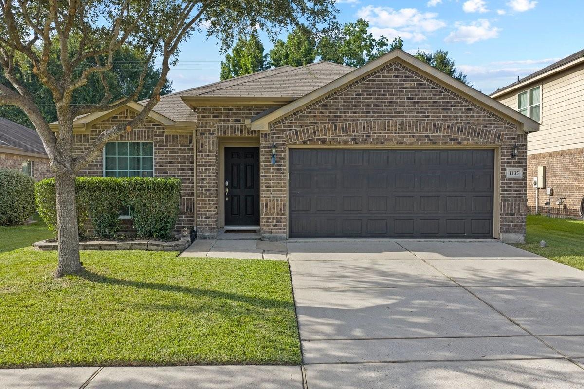 1135 Treasure Court