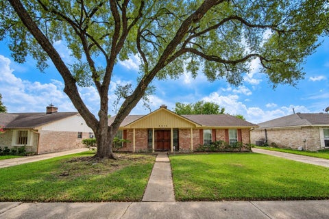Photo of 9315 Triola Lane LN, Houston, TX 77036 (MLS # 25401197)