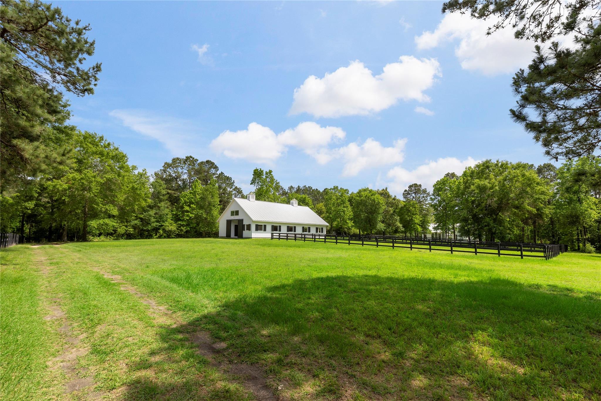 9879 Stubbs Road
