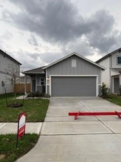 Homes For Sale - 26402 Cedar Sedge Drive<br/> Magnolia, TX 77355