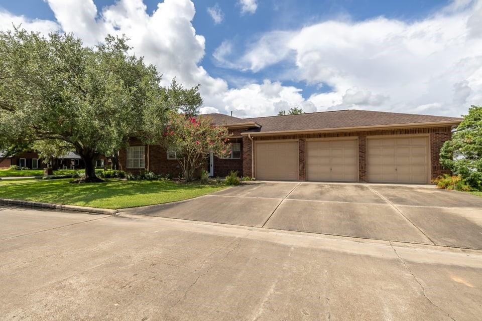7 Stoney Brook Lane