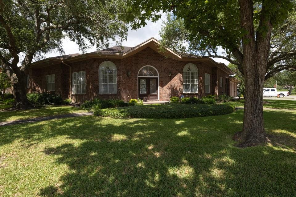 7 Stoney Brook Lane
