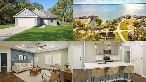 Photo of 387 Autumn Lane, Livingston, TX 77351 (MLS # 55230474)