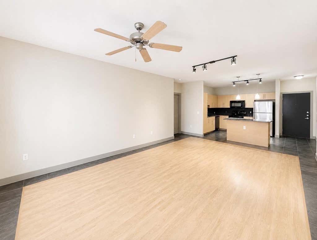 Photo of 3660 Richmond St Avenue #235, Houston, TX 77046 (MLS # 81904373)
