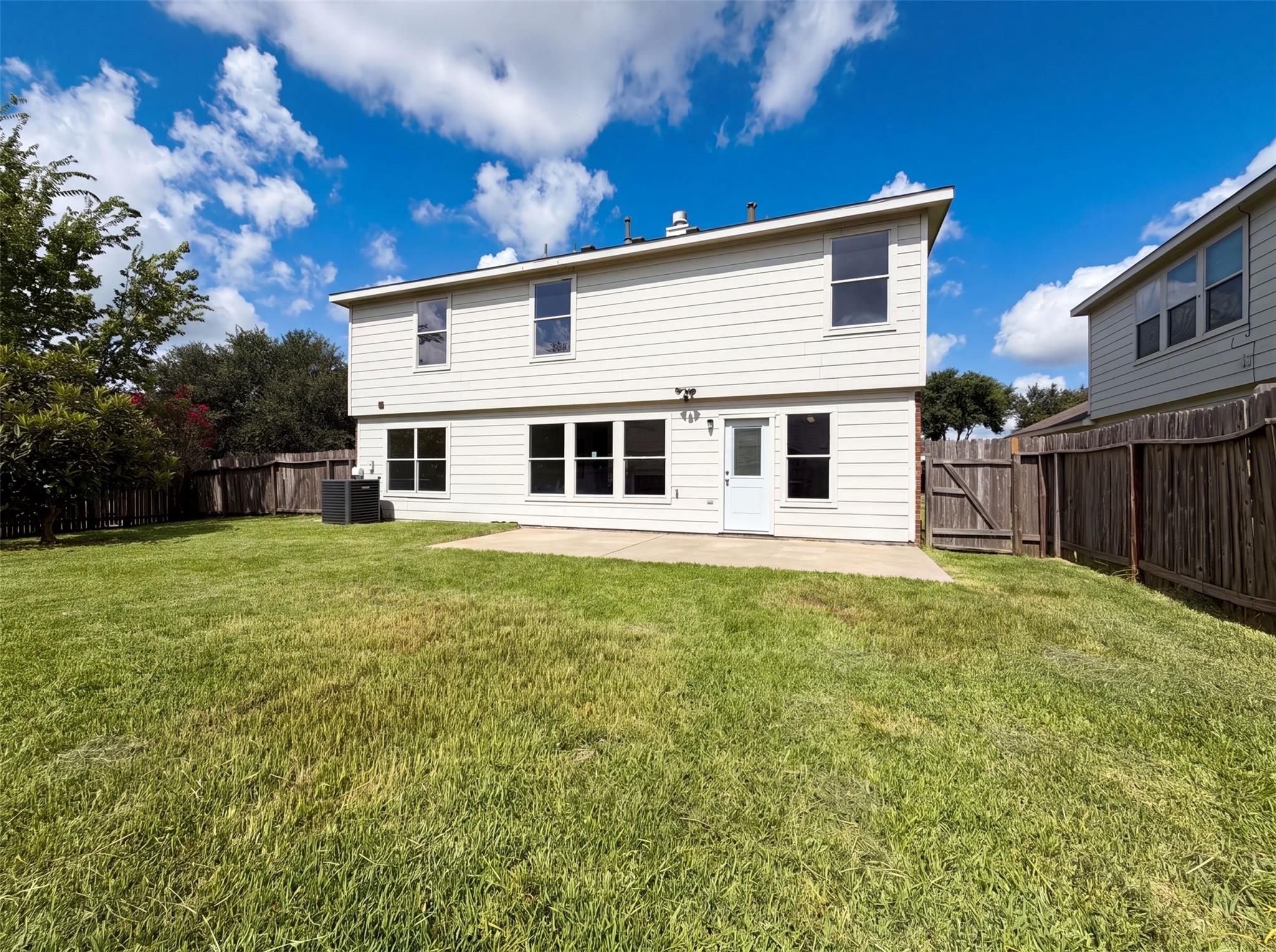 16519 Eaglewood Shadows Drive