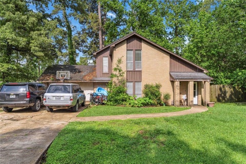 Photo of 1114 Mustang Trail, Houston, TX 77339 (MLS # 71840585)