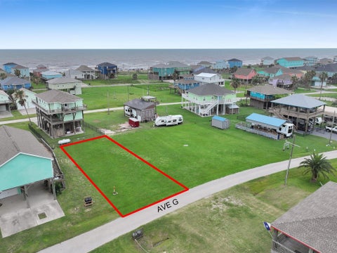 Photo of 1966 Avenue G, Crystal Beach, TX 77650 (MLS # 88021976)