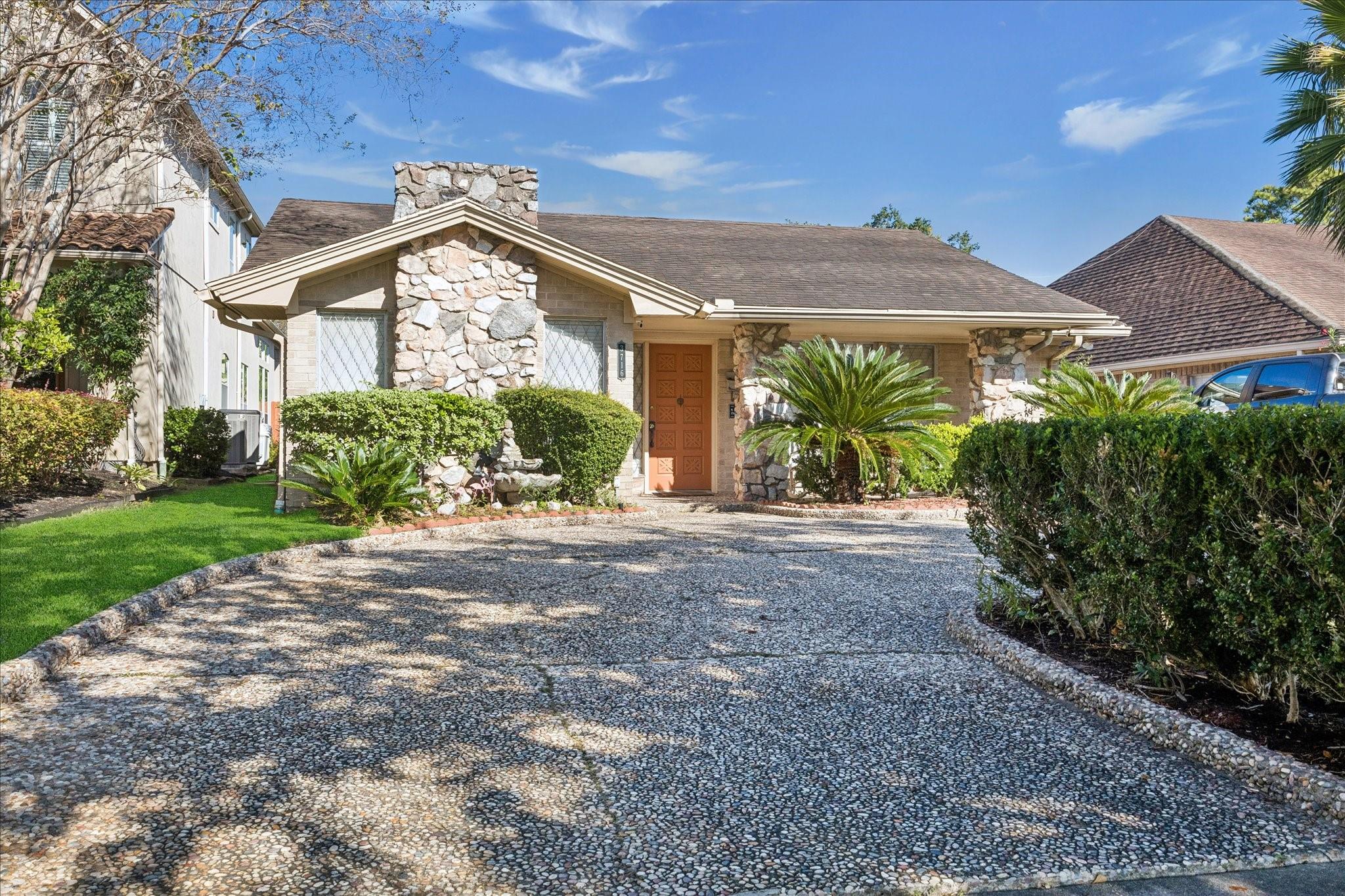 3716 Bellaire Boulevard