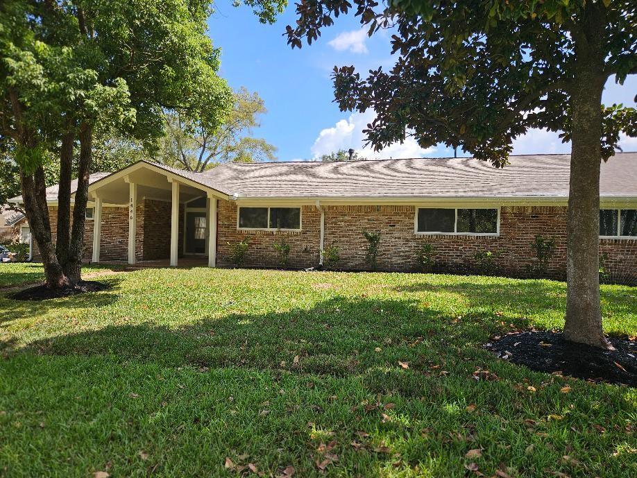 Photo of 1446 Pirates Cove, Houston, TX 77058 (MLS # 10622084)