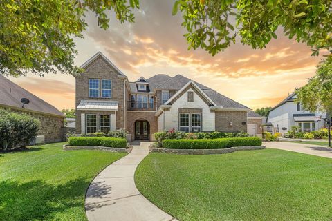 Photo of 32210 Waterford Crest Lane, Fulshear, TX 77441 (MLS # 68636273)