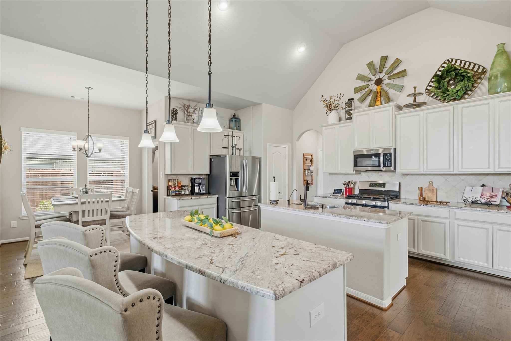2126 Cinnamon Teal Circle