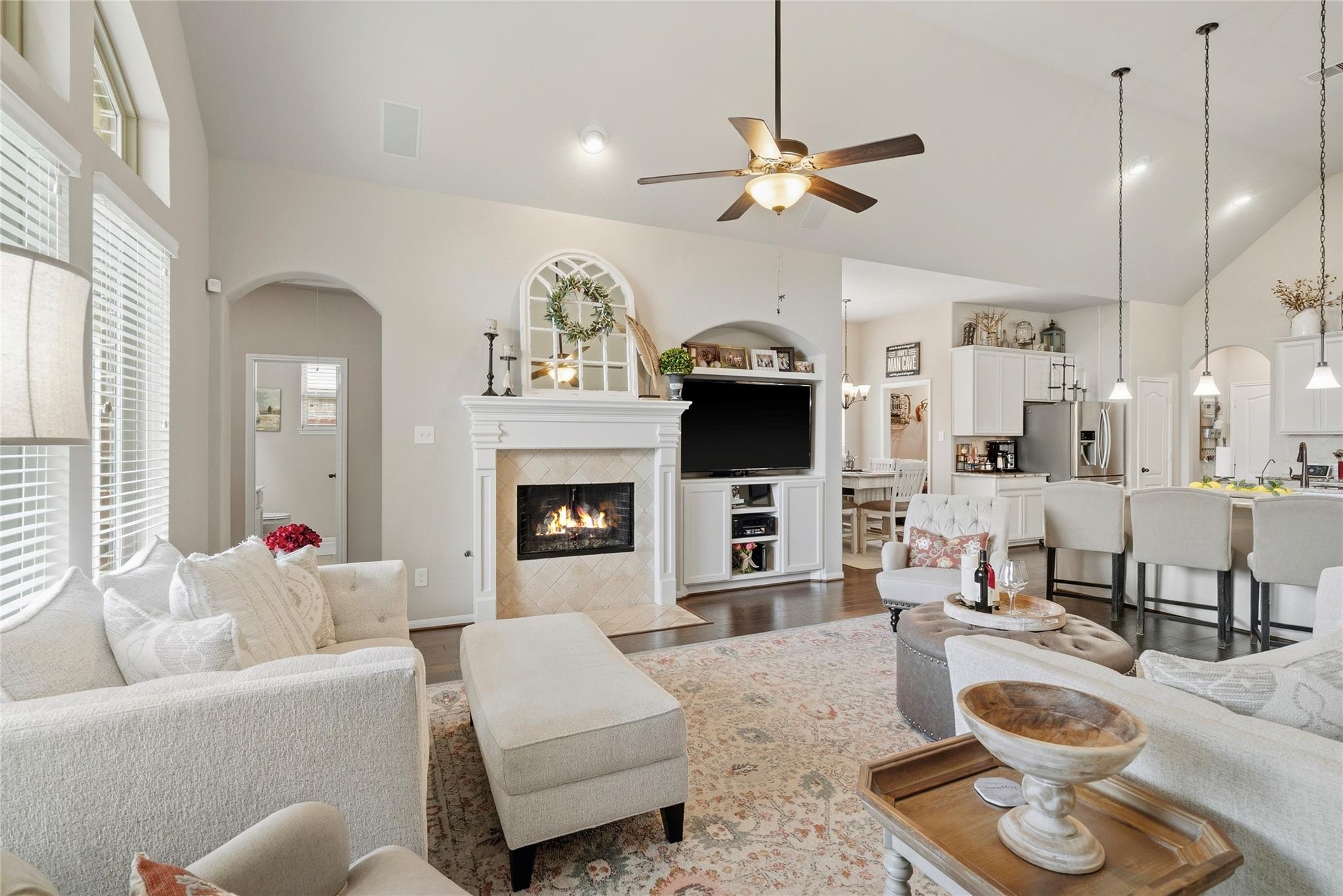 2126 Cinnamon Teal Circle