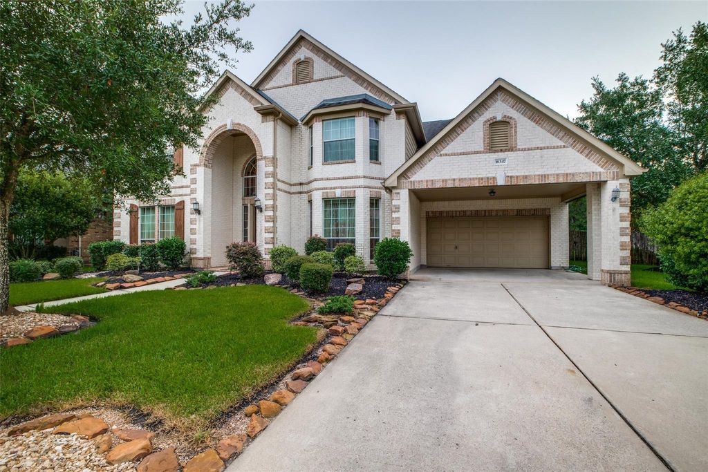 Photo of 16347 Cascade Caverns Lane, Houston, TX 77044 (MLS # 37000814)
