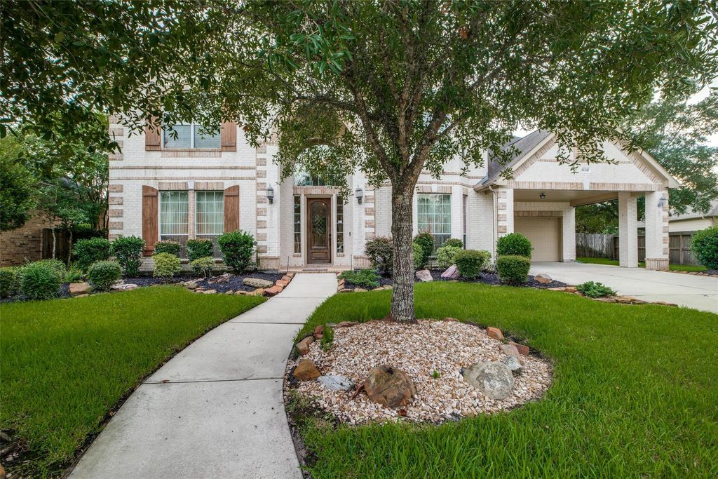 Photo of 16347 Cascade Caverns Lane, Houston, TX 77044 (MLS # 37000814)