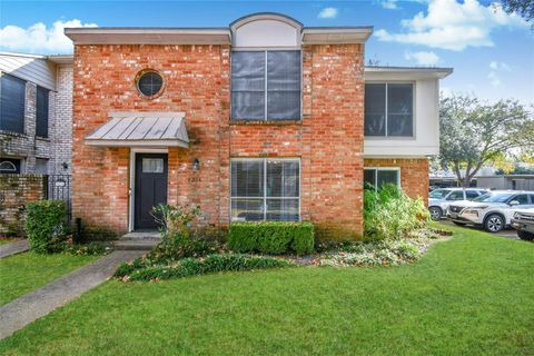 9234 Westwood Village Drive 17 Houston TX 77036