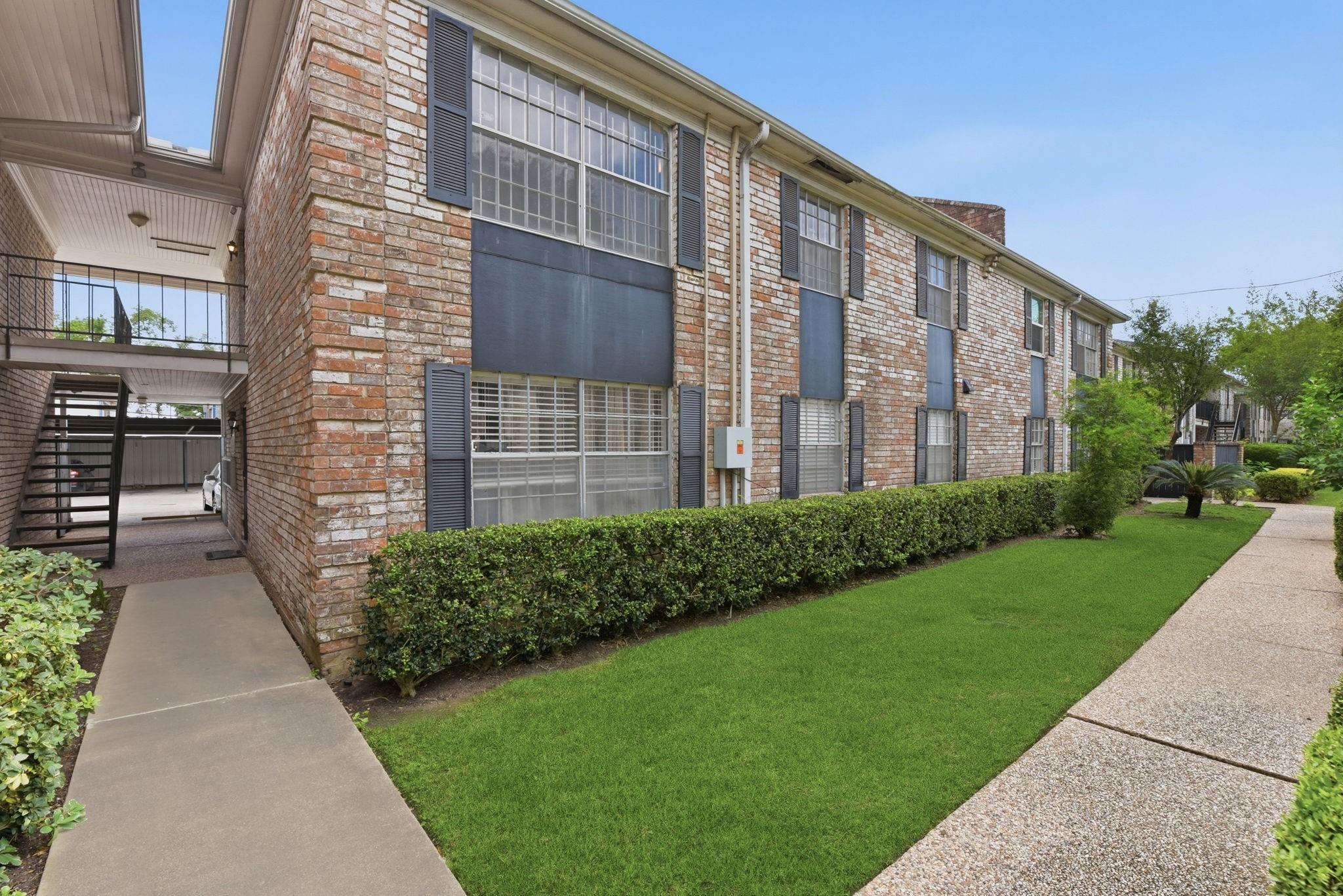7900 Westheimer Road 147