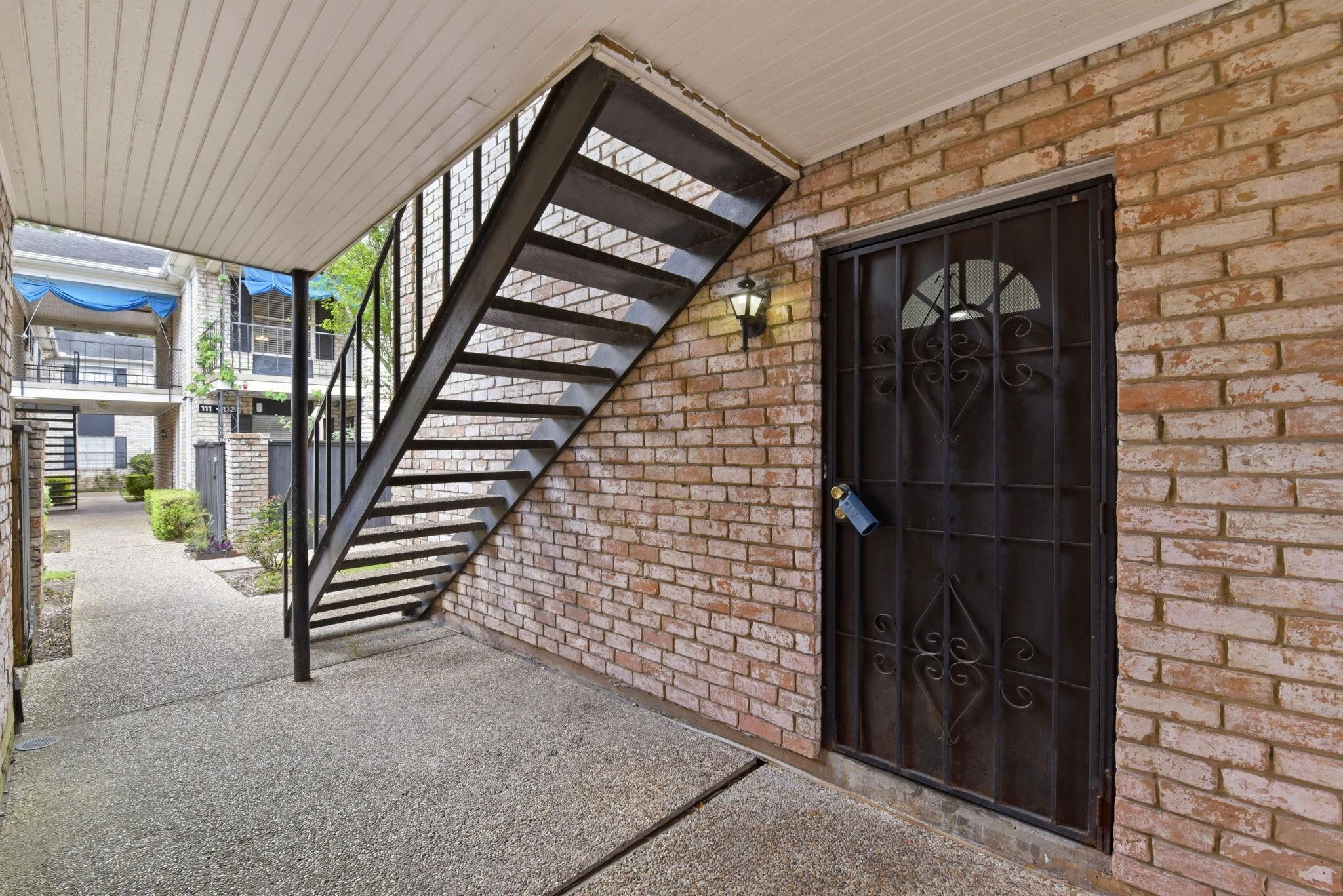 7900 Westheimer Road 147