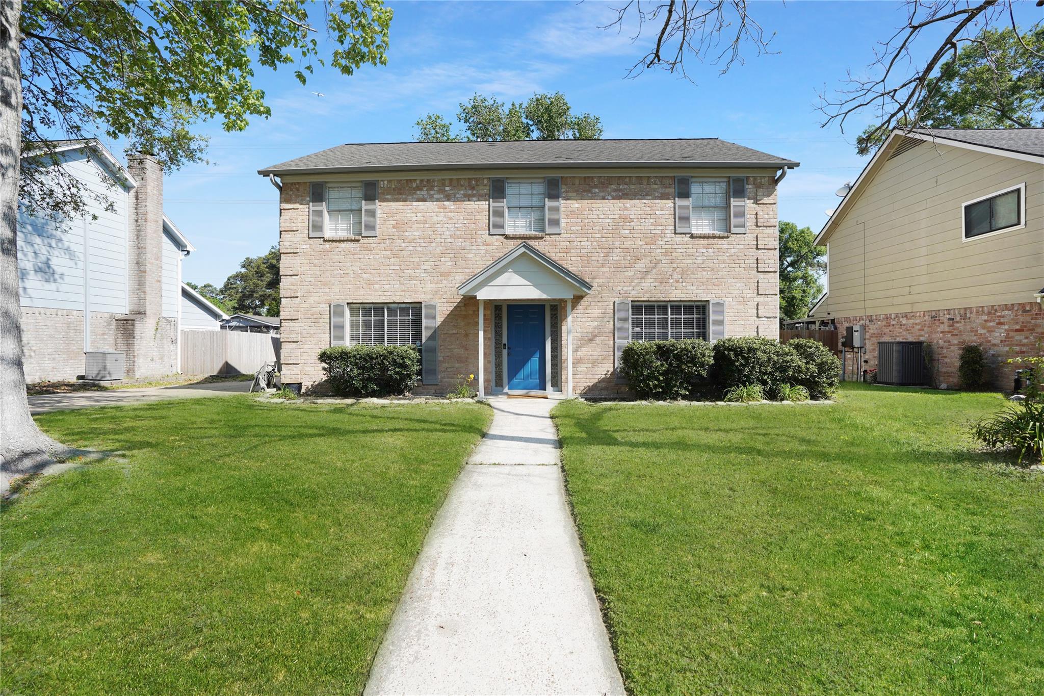 5515 Enchanted Timbers Drive