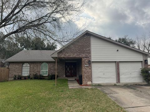 Photo of 11514 Camphorwood Drive, Houston, TX 77089 (MLS # 43398717)