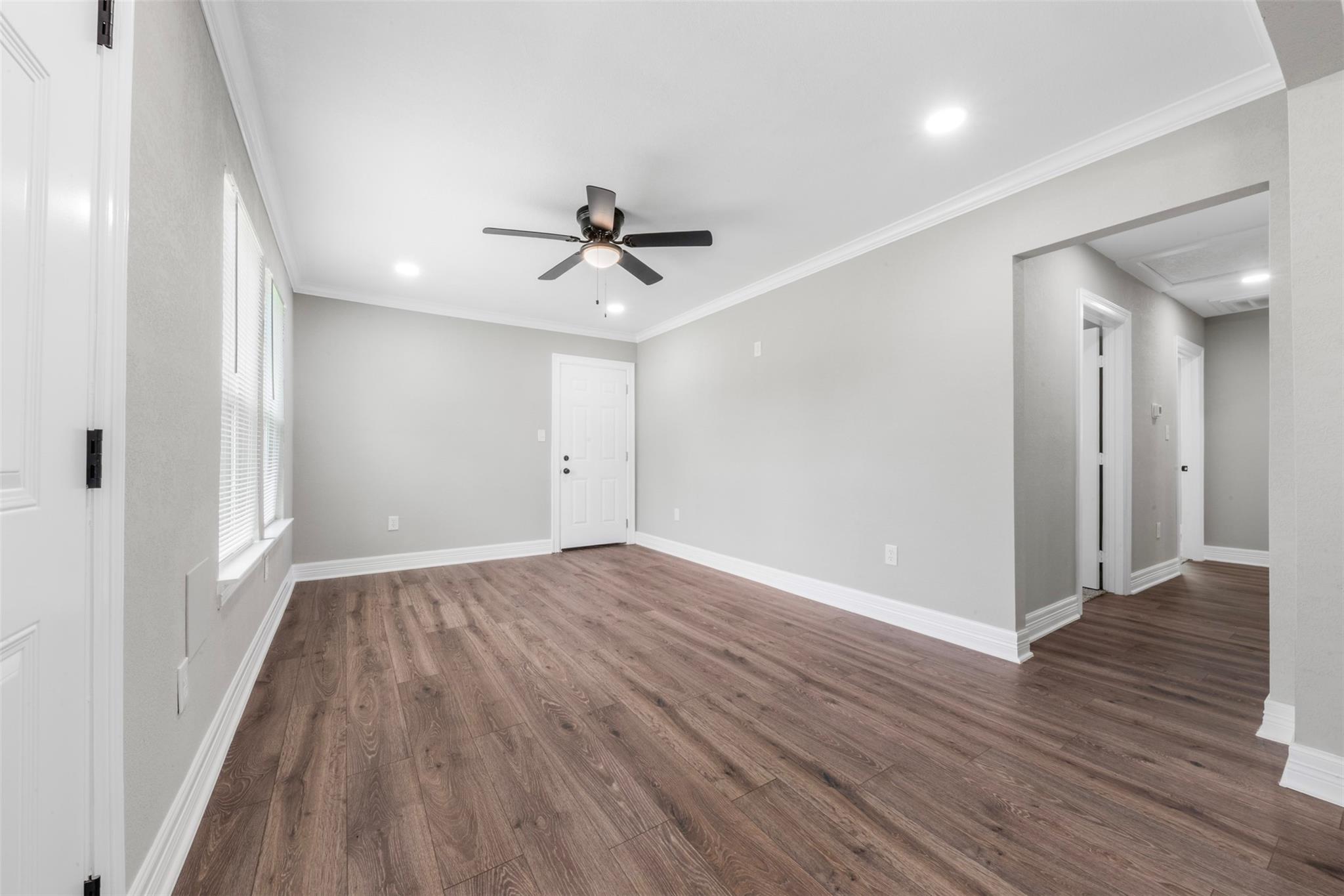 2616 Windsor Lane