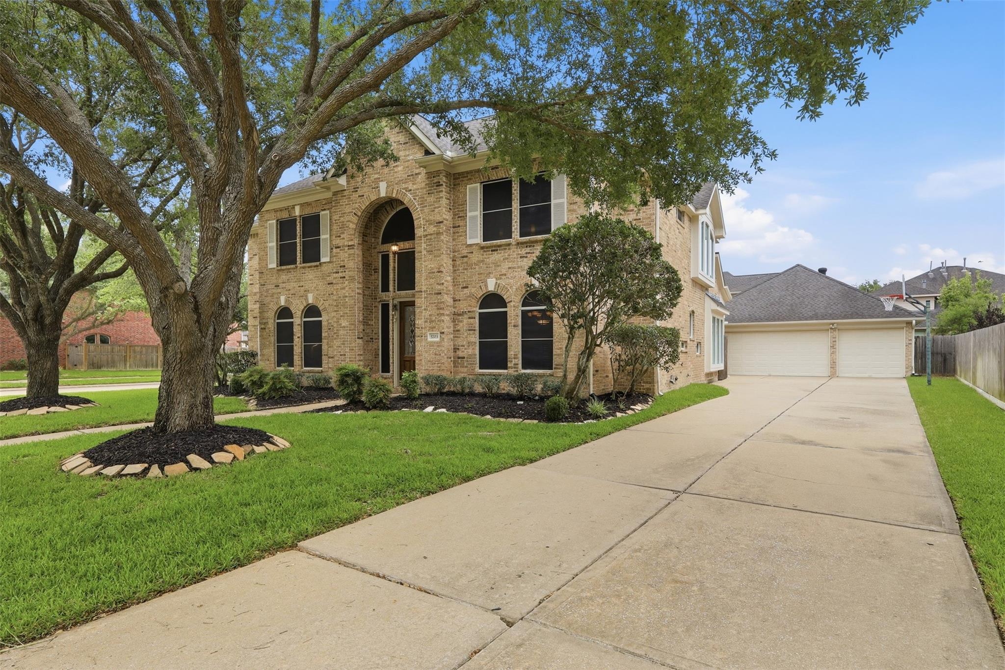 5703 Ashford Ridge Lane