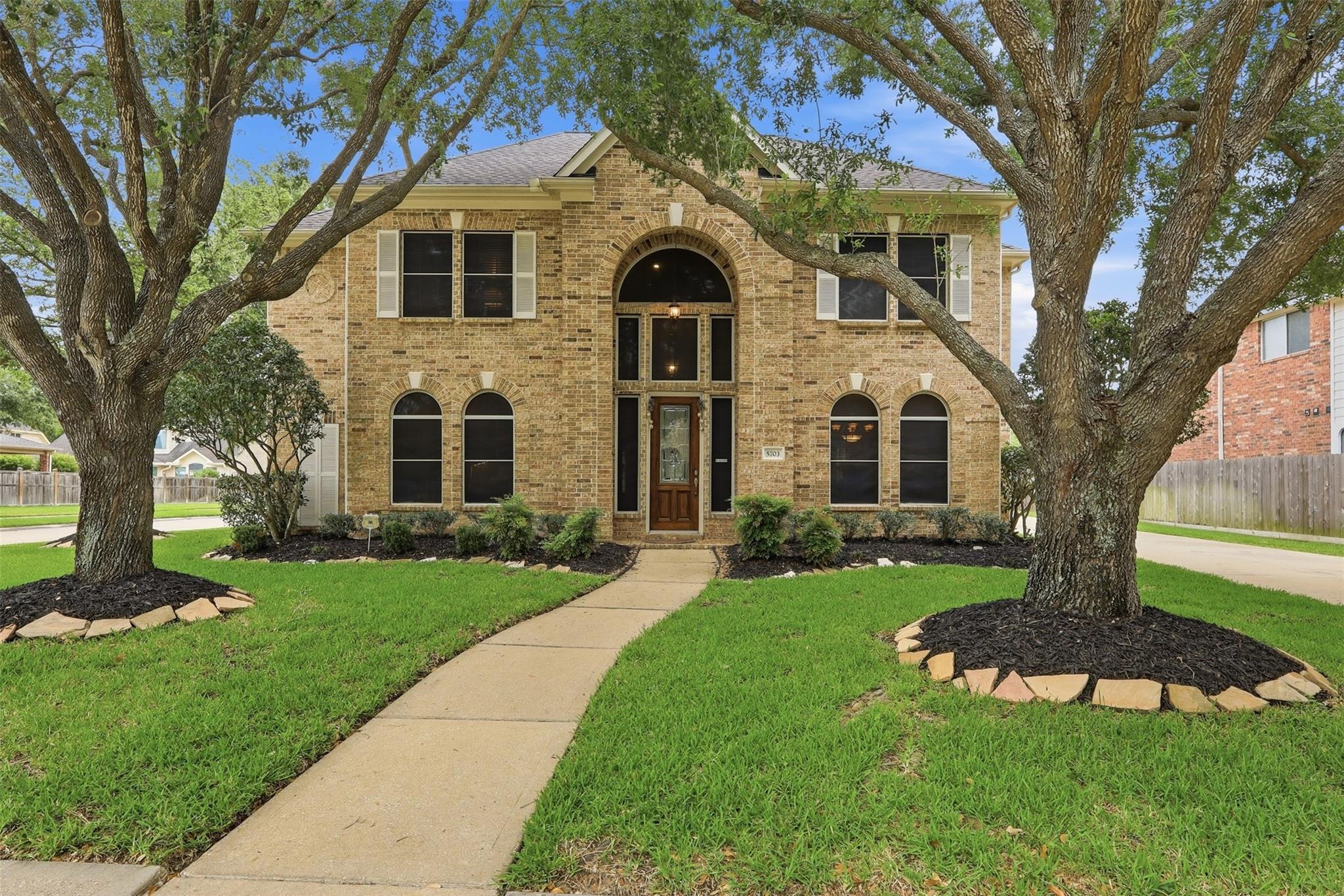 5703 Ashford Ridge Lane