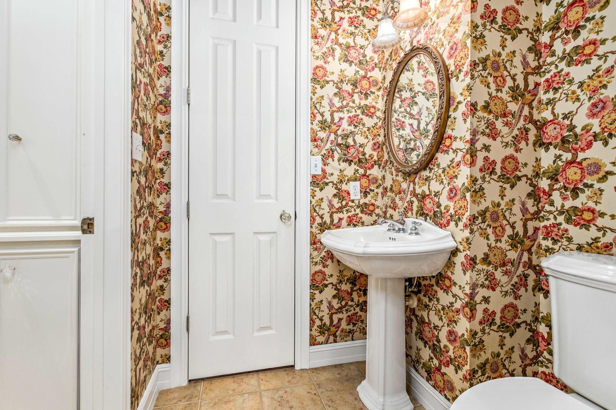 5035 Oakmont Dr, Beaumont, TX, 77706, USA, 5 Bedrooms Bedrooms, ,6 BathroomsBathrooms,Residential,Active,5035 Oakmont Dr,26755921