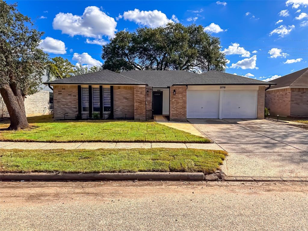 Photo of 21710 Nickerton Ln Ln, Spring, TX 77388 (MLS # 98160110)