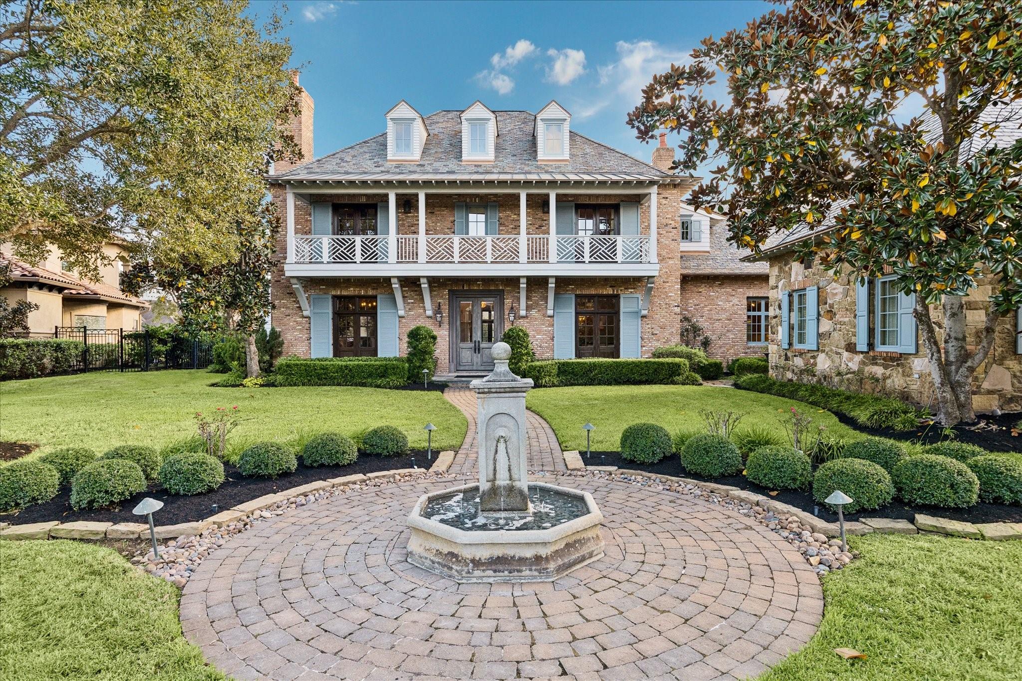 24 Miramar Heights Circle