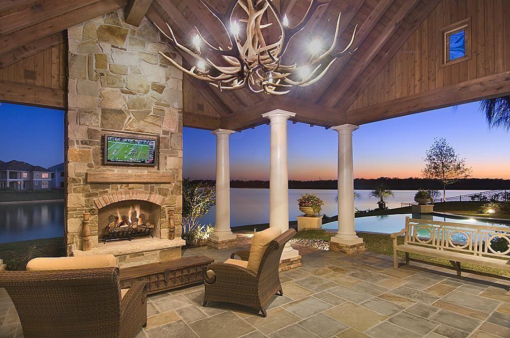 24 Miramar Heights Circle